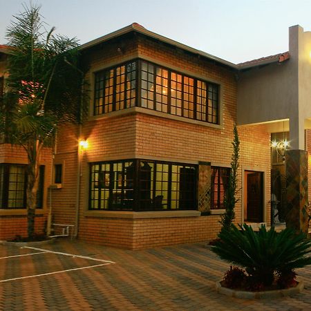 Eco Park Lodge Центурион Екстериор снимка