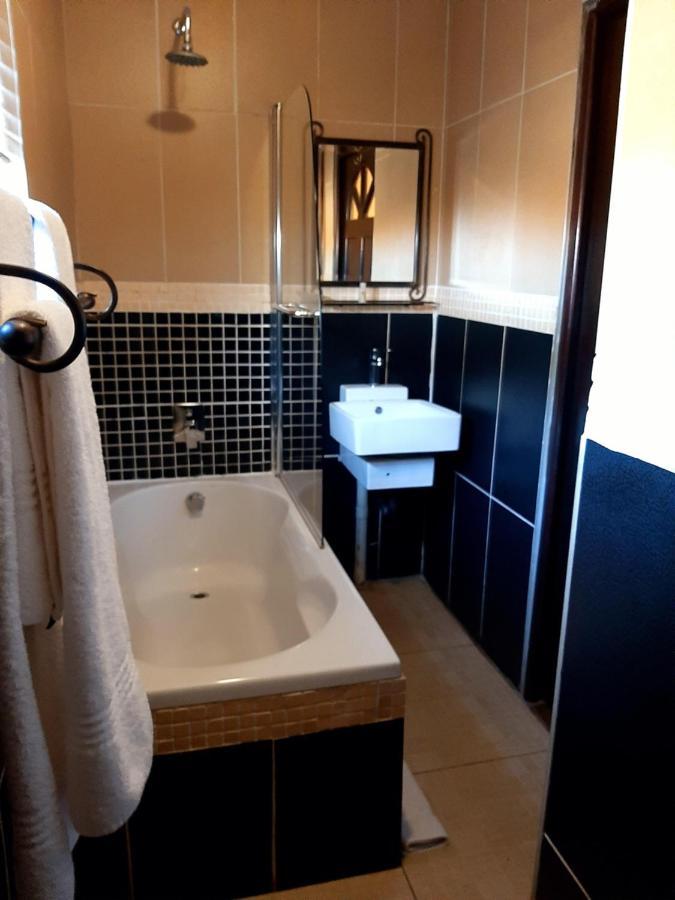 Eco Park Lodge Центурион Екстериор снимка