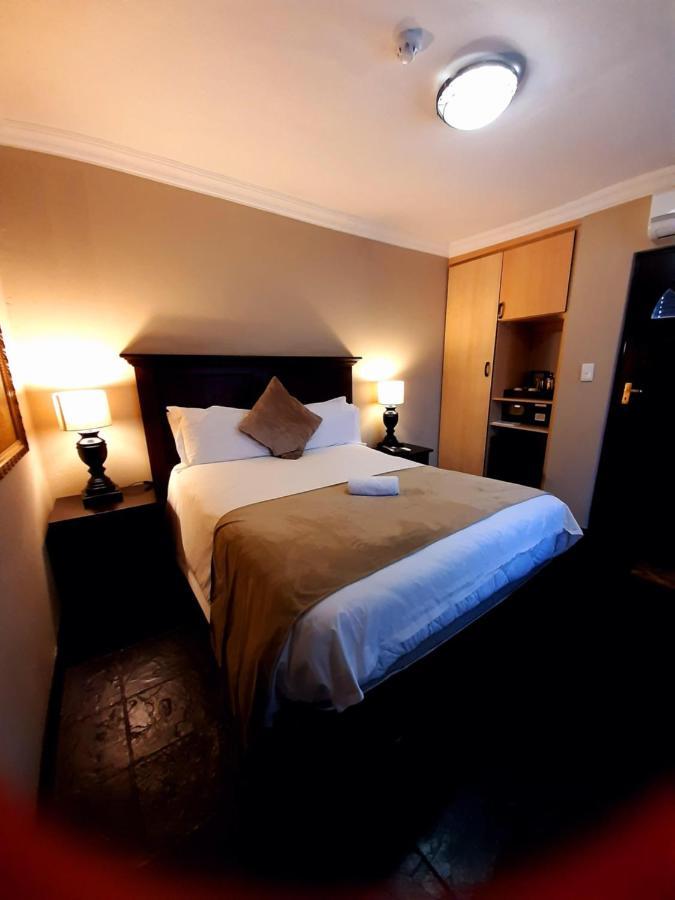 Eco Park Lodge Центурион Екстериор снимка