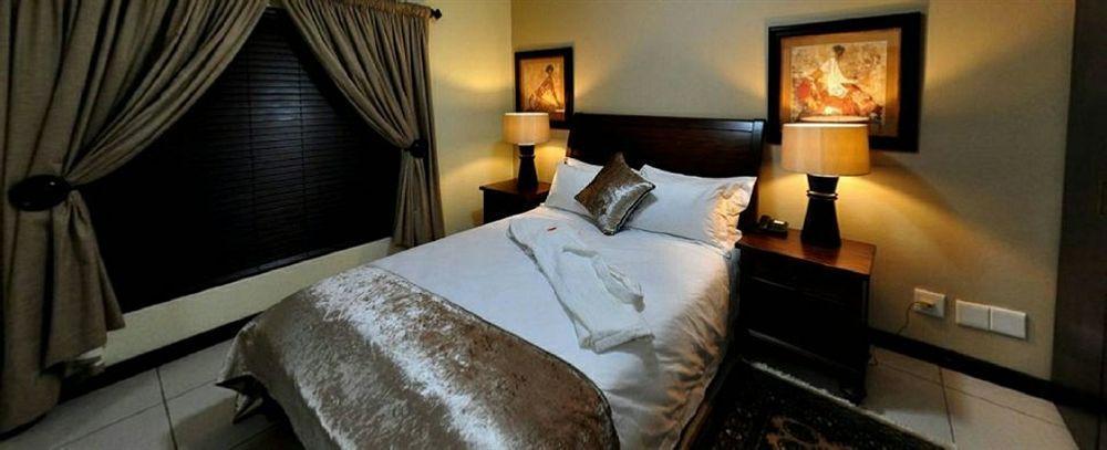 Eco Park Lodge Центурион Екстериор снимка