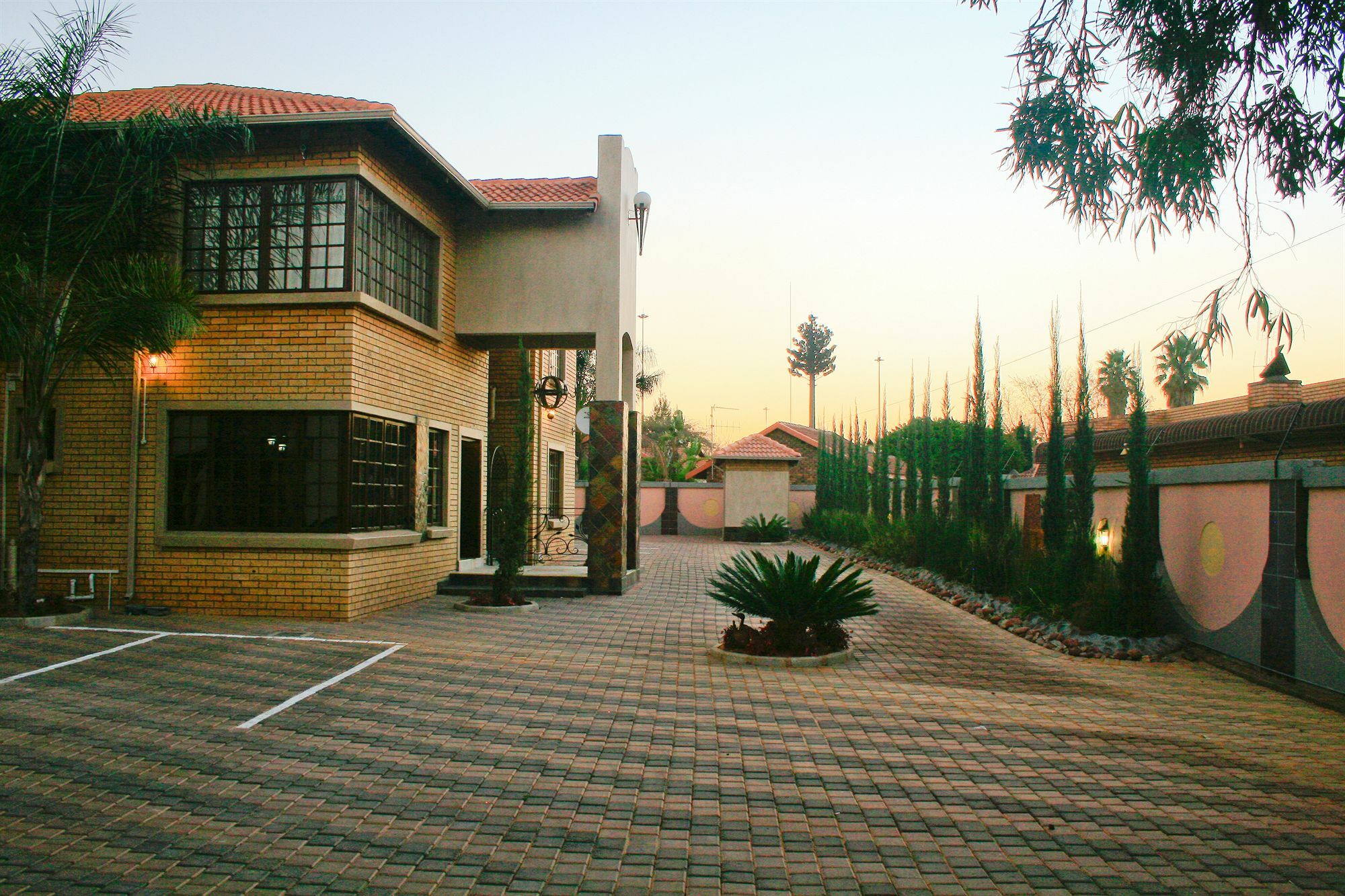 Eco Park Lodge Центурион Екстериор снимка